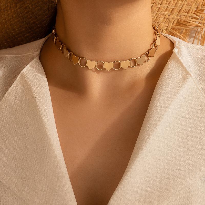 Chokers SRCOI Multiple Heart One Strand Choker Geometric Stitching Hollow Necklace Love Single Layer Clavicle Chain Neck For Women 2021
Chokers SRCOI Multiple Heart One Strand Choker Geometric Stitching Hollow Necklace Love Single Layer Clavicle Chain Neck For Women 2021