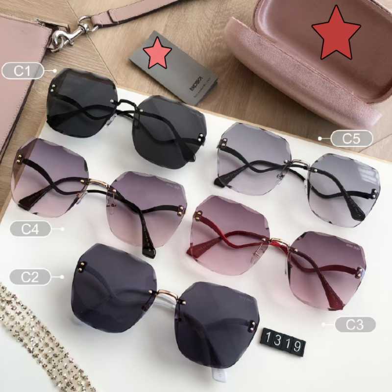 Sunglasses 2021 Luxury Fashion Eyewear Women MIU Lady Anti UV400 Polarized Sun Glasses MIU1319 Top Quality
Sunglasses 2021 Luxury Fashion Eyewear Women MIU Lady Anti UV400 Polarized Sun Glasses MIU1319 Top Quality