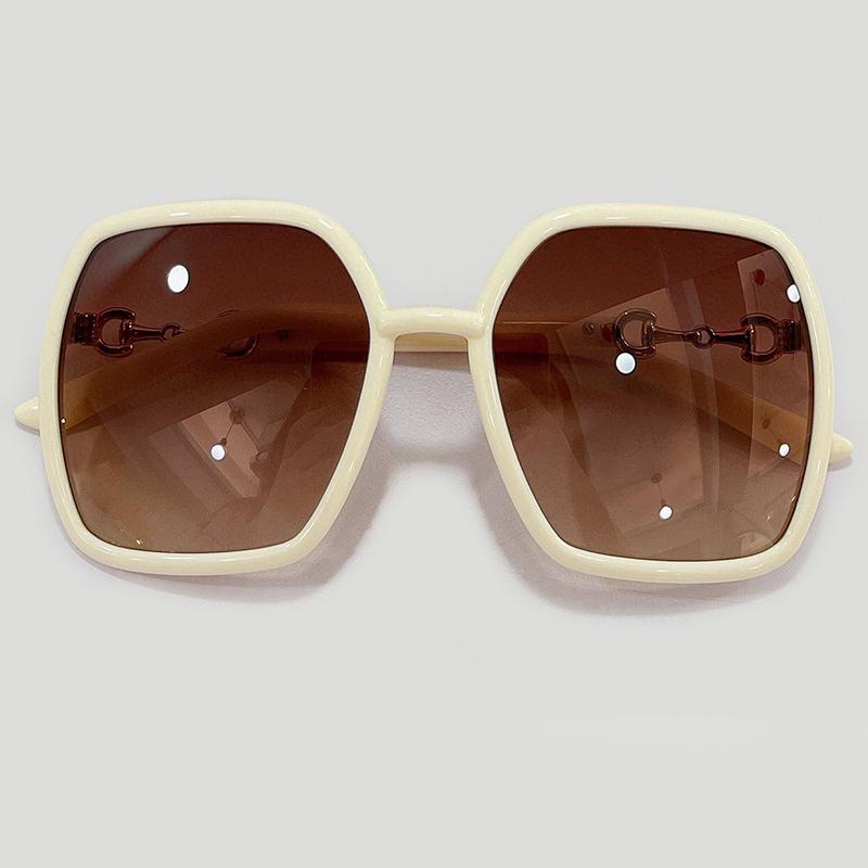 Sunglasses 2021 Women Fashion Square Men Brand Design Luxury Eyewear Sun Glasses UV400 With Box
Sunglasses 2021 Women Fashion Square Men Brand Design Luxury Eyewear Sun Glasses UV400 With Box