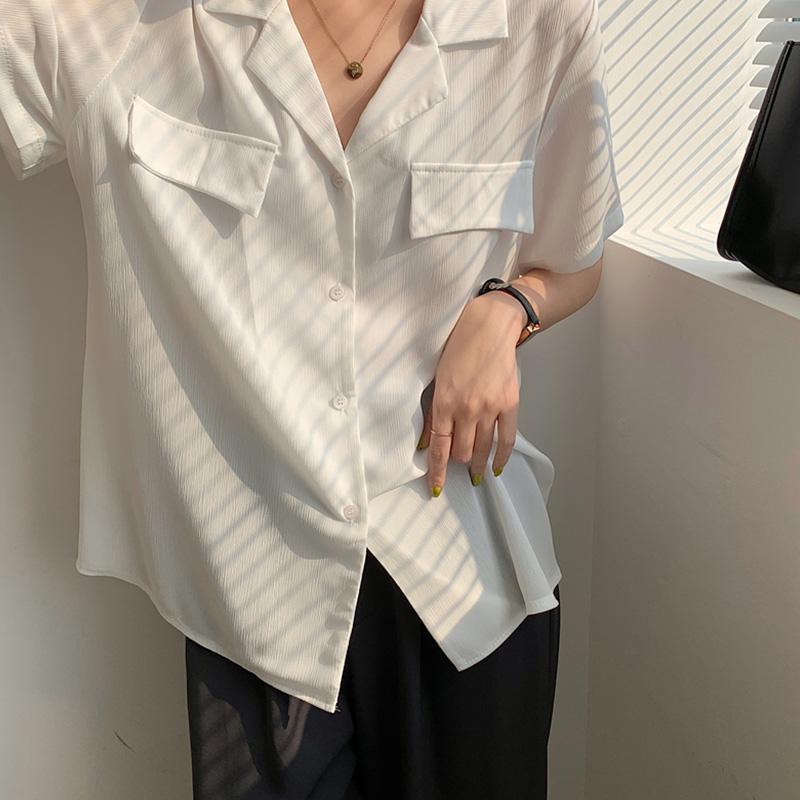 Women's Blouses & Shirts Aibeautyer 2021 Chic Vintage Oversize Korean Office Fashionable Lady Wild Tops Women Summer Buttons, Khaki
Women's Blouses & Shirts Aibeautyer 2021 Chic Vintage Oversize Korean Office Fashionable Lady Wild Tops Women Summer Buttons, Khaki