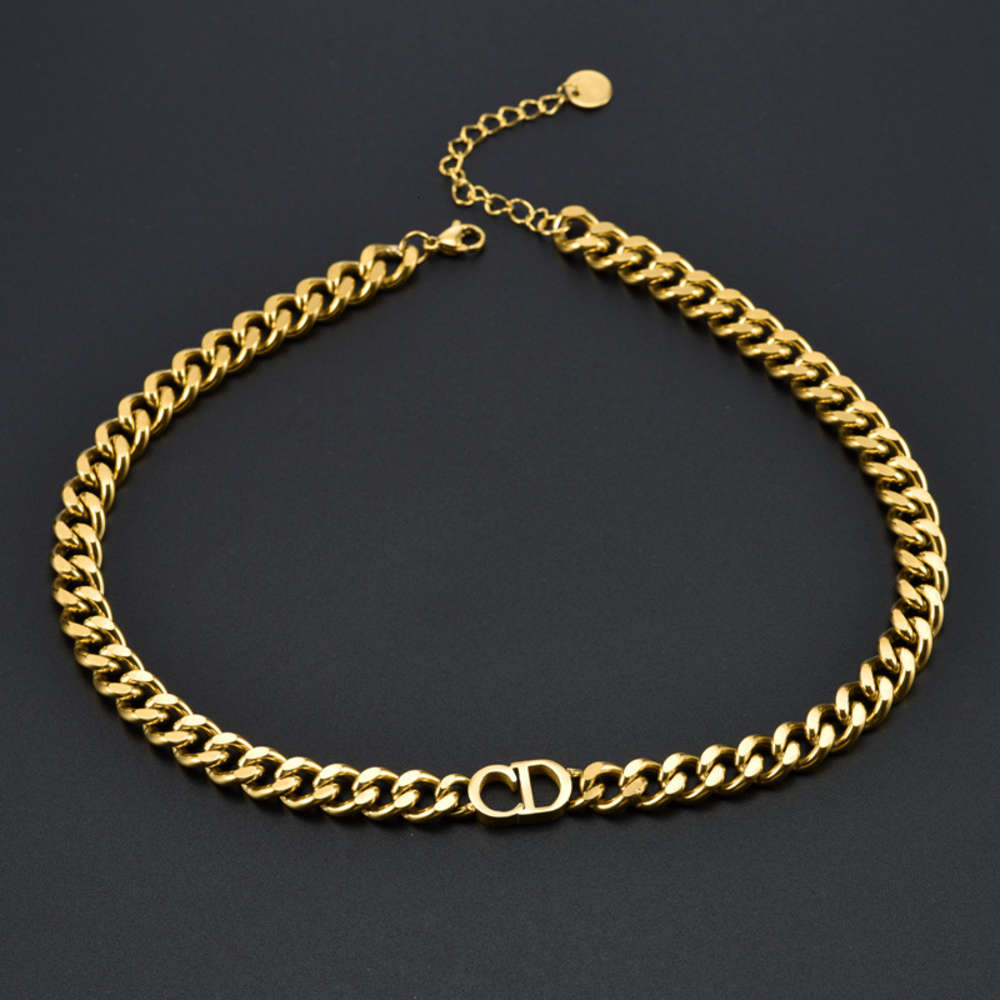 pendants Net red short thick versatile jewelry titanium steel electroplating does not fade CD letter neck chain women's Necklace, Silver
pendants Net red short thick versatile jewelry titanium steel electroplating does not fade CD letter neck chain women's Necklace, Silver