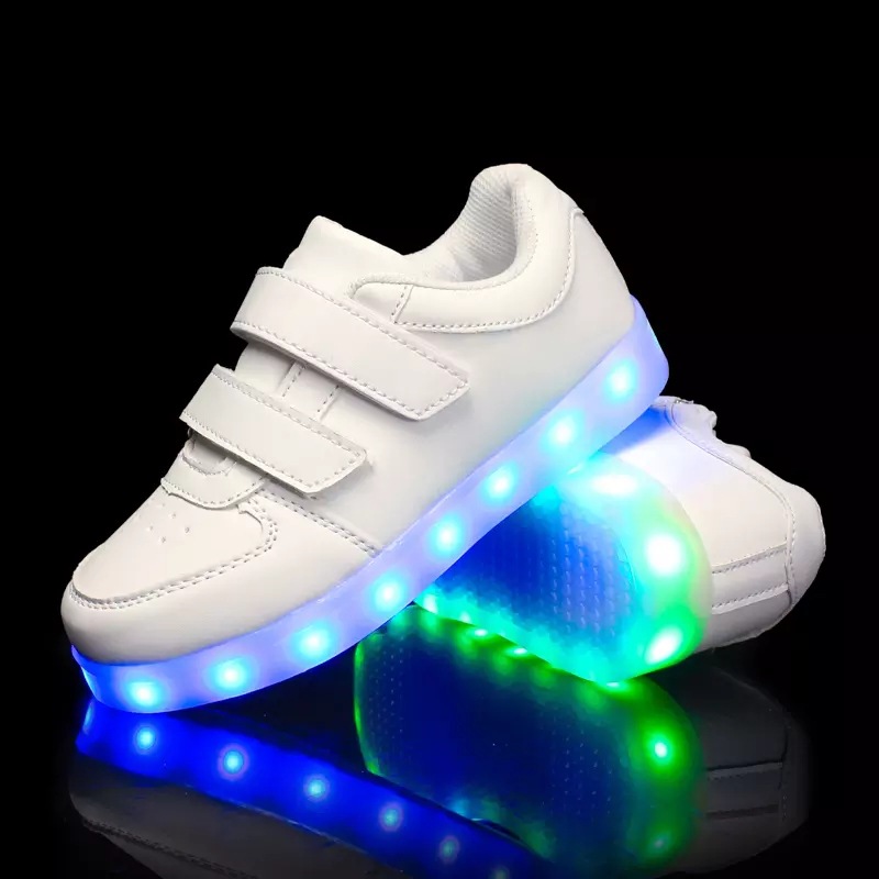 Size 25-37 USB Children Shoes with Lights Kids Luminous Sneakers for Boys Girls Glowing Led Shoes with Backlight Lighted Shoes, Black
Size 25-37 USB Children Shoes with Lights Kids Luminous Sneakers for Boys Girls Glowing Led Shoes with Backlight Lighted Shoes, Black