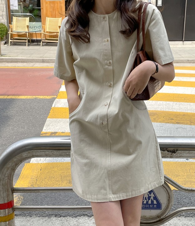 Casual Dresses Summer Loose Double Pocket Hong Kong Flavor Pure Color Button Fashion All- Short Sleeve Dress Female Trend, Beige
Casual Dresses Summer Loose Double Pocket Hong Kong Flavor Pure Color Button Fashion All- Short Sleeve Dress Female Trend, Beige