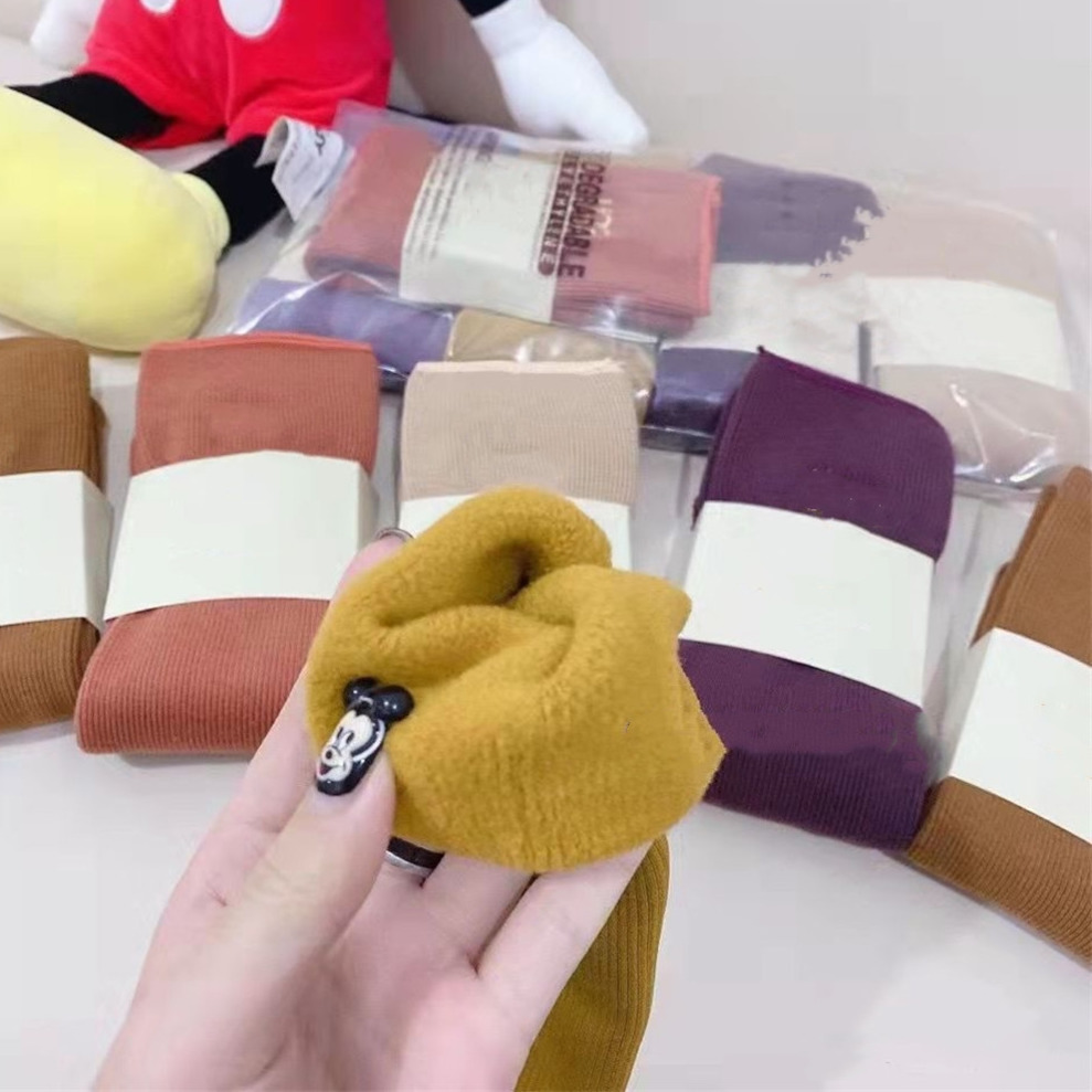 Unisex Australia Design Faux Cashmere Socks Winter Fleece Lined Snow Boots Socks Rib Knit Tube Stockings Snow Boot Thick Warm Sock with Tag Skiing Costumes GW7R1DZ, Random color
Unisex Australia Design Faux Cashmere Socks Winter Fleece Lined Snow Boots Socks Rib Knit Tube Stockings Snow Boot Thick Warm Sock with Tag Skiing Costumes GW7R1DZ, Random color
