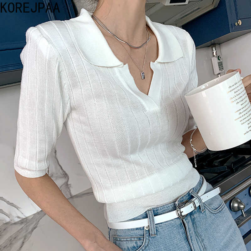 Korejpaa Women T-Shirt Summer Korean Temperament Lapel Pit Strip Texture Slim Thin Shoulder Pads Five-Point Sleeve Knit Top 210526