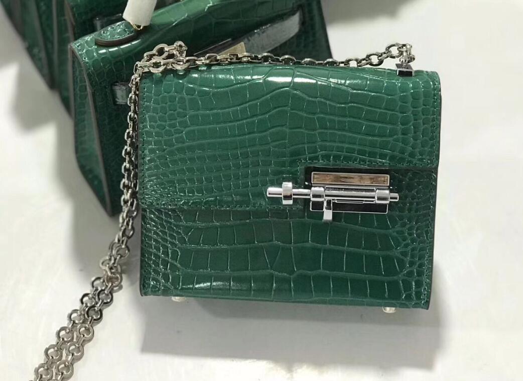 Fashion Bags Green Alligator 18CM bolt Bag Shoulder bags High quality women Lady Cowhide Genuine leather Handbag Factory wholesale
Fashion Bags Green Alligator 18CM bolt Bag Shoulder bags High quality women Lady Cowhide Genuine leather Handbag Factory wholesale