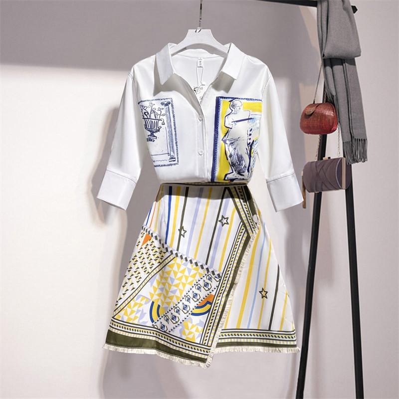 Suit women summer style five-point sleeve printed shirt high waist short skirt fashion two-piece western 210525
Suit women summer style five-point sleeve printed shirt high waist short skirt fashion two-piece western 210525