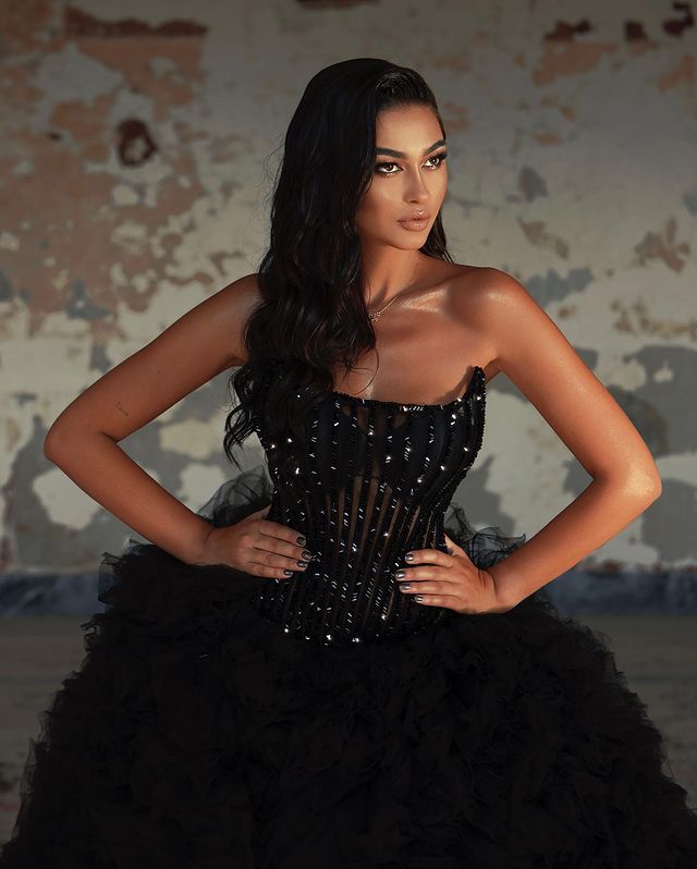 Sexy Fluffy Wedding Dress Strapless Crystal High Split Tulle Sweep Train Gowns Ruffles Shiny Women Custom Made Vestidos De Noiva