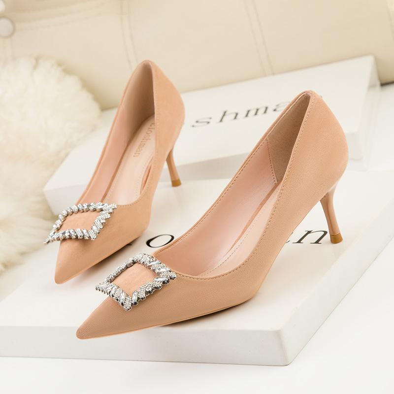 Dress Shoes Women Stripper 9.5cm High Heels Flock Pumps Lady Scarpins Wedding Bridal Apricot Sexy Crystal Buckle Stiletto, Apricot 6cm
Dress Shoes Women Stripper 9.5cm High Heels Flock Pumps Lady Scarpins Wedding Bridal Apricot Sexy Crystal Buckle Stiletto, Apricot 6cm