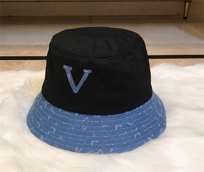 Luxury Cowboy Hat Designer Bucket Hat For Womens Brand Flowers Designers Caps Hats Letter Mens Fitted Baseball Cap, Pack box
Luxury Cowboy Hat Designer Bucket Hat For Womens Brand Flowers Designers Caps Hats Letter Mens Fitted Baseball Cap, Pack box
