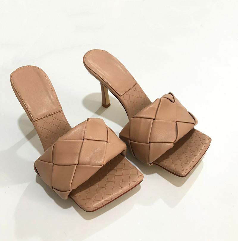 Fashion Luxury Designer Women's Outdoor Slippers High Heels Leather Weave Mules Ladies Street Beach Sandals Slides Shoes Dress, Black
Fashion Luxury Designer Women's Outdoor Slippers High Heels Leather Weave Mules Ladies Street Beach Sandals Slides Shoes Dress, Black