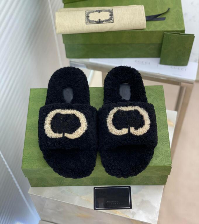 2021 Designer Double G Slippers Female French Fashion Winter Versatile Flat Bottom Non-slip Casual Net Drag Letter Thick-soled Lambs Wool Shoes 02, Color 8
2021 Designer Double G Slippers Female French Fashion Winter Versatile Flat Bottom Non-slip Casual Net Drag Letter Thick-soled Lambs Wool Shoes 02, Color 8