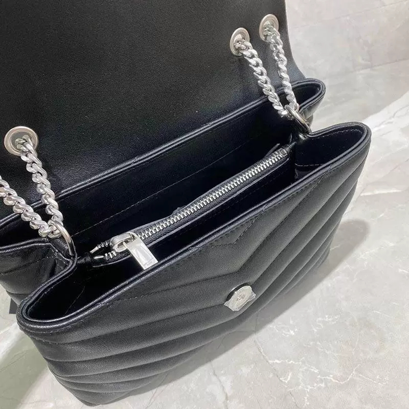Luxury handbag Shoulder bag brand LOULOU Y-shaped designer seam leather ladies metal Chain high quality clamshell messenger gif, Gold
Luxury handbag Shoulder bag brand LOULOU Y-shaped designer seam leather ladies metal Chain high quality clamshell messenger gif, Gold