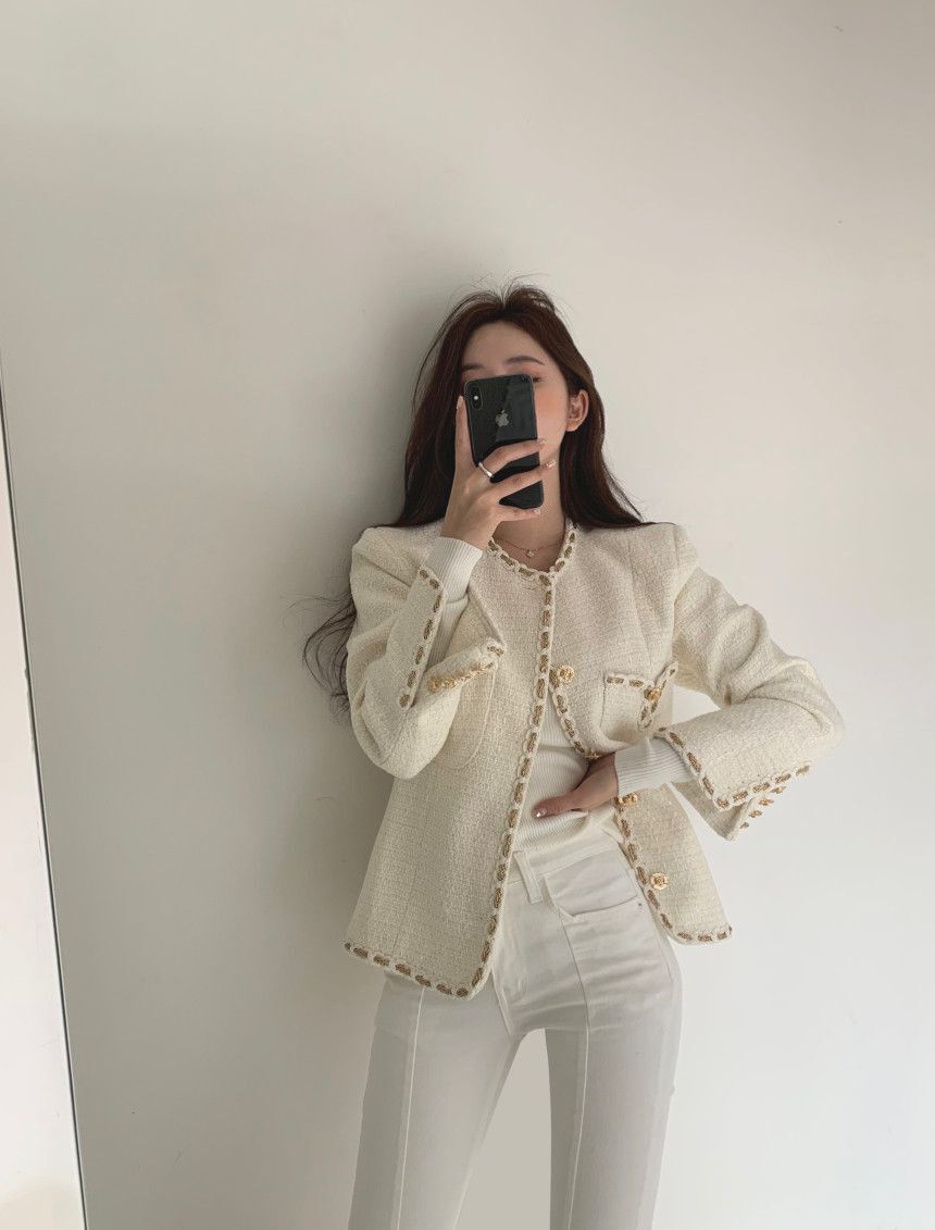 2021 Autumn new design womens o-neck long sleeve tweed woolen solid color gold buttons decoration OL fashion jacket coat