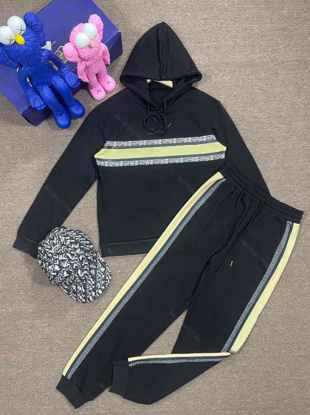 Fashion hooded sweatshirt DO sets womens desinger Sportswear cotton hoodies and pants 2 piece suits bat long sleeve jacket coats grils letter printing
Fashion hooded sweatshirt DO sets womens desinger Sportswear cotton hoodies and pants 2 piece suits bat long sleeve jacket coats grils letter printing
