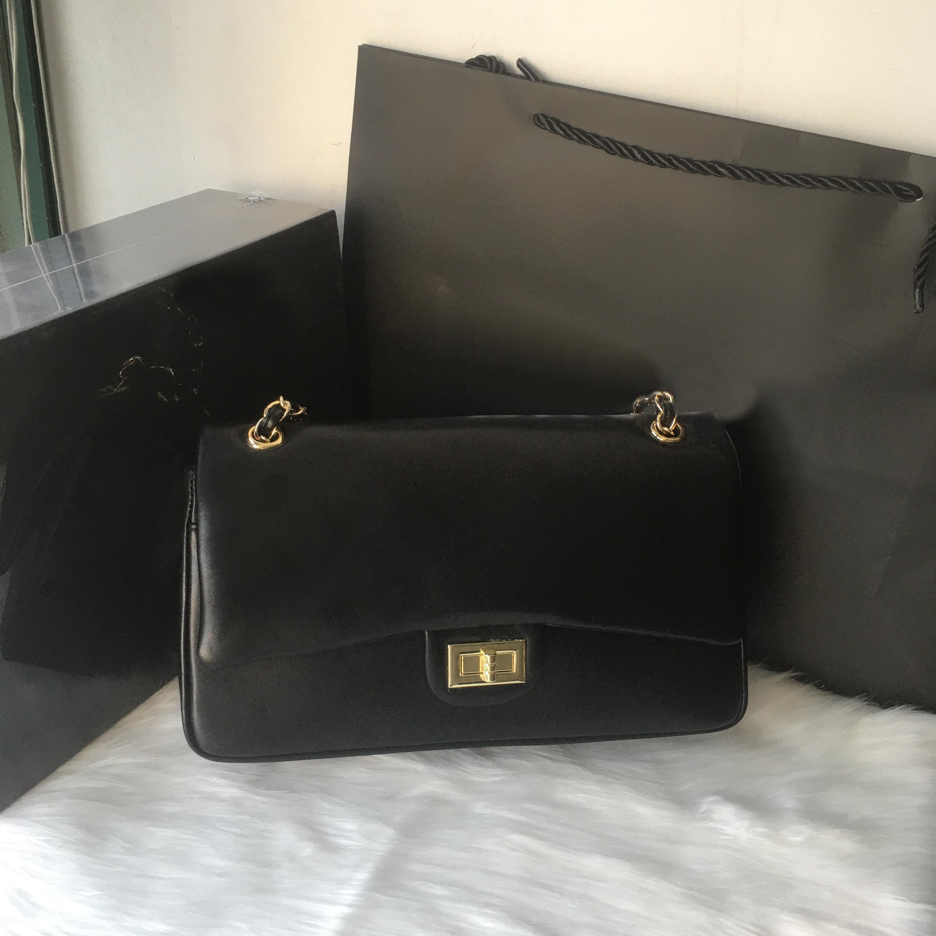 Women wholesale handbags brand luxury Designers Bags leather gold chain crossbody clutch black wallet skin lamb shoulder bag purse pink flap Multi Pochette handbag, Make up the difference 
Women wholesale handbags brand luxury Designers Bags leather gold chain crossbody clutch black wallet skin lamb shoulder bag purse pink flap Multi Pochette handbag, Make up the difference