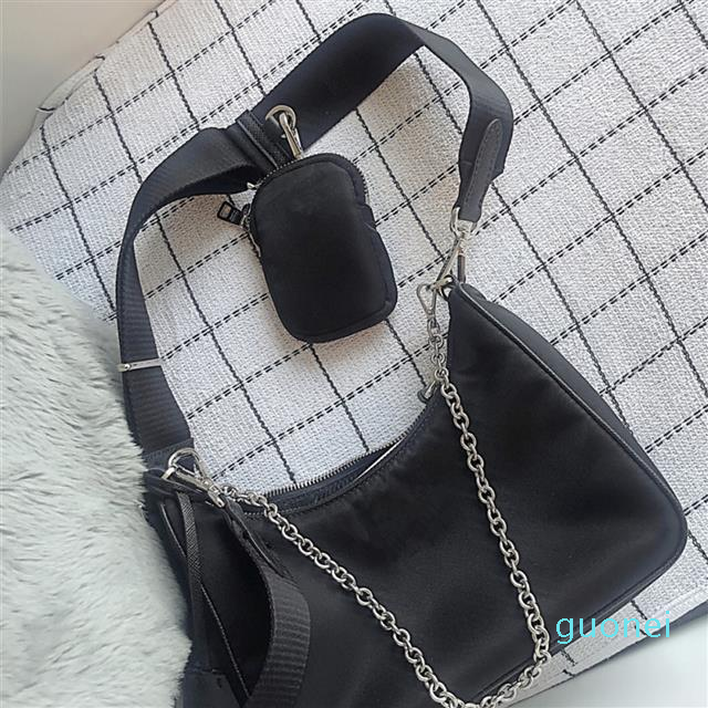 Shoulder Bags high quality nylon Handbags Bestselling wallet women bags Crossbody bag Hobo purses E66, Red
Shoulder Bags high quality nylon Handbags Bestselling wallet women bags Crossbody bag Hobo purses E66, Red