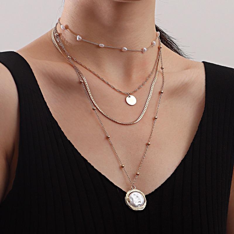 Chains Multilayer Necklaces Women Artificial Pearl Woman Necklace High Quality Round Beaded Clavicle Chain Gold Color Alloy Collier, Silver
Chains Multilayer Necklaces Women Artificial Pearl Woman Necklace High Quality Round Beaded Clavicle Chain Gold Color Alloy Collier, Silver