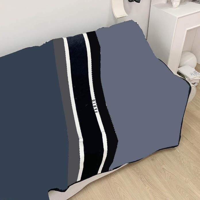 Vintage Home Throw Blankets Fashion Letters Design Flannel Blanket Winter Autumn Multifunction Travel Car Sofa Chair Throws For Adults Kids
Vintage Home Throw Blankets Fashion Letters Design Flannel Blanket Winter Autumn Multifunction Travel Car Sofa Chair Throws For Adults Kids
