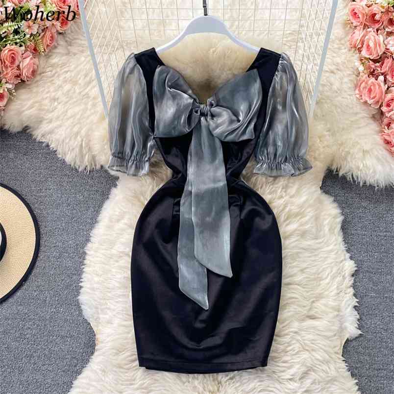 Vintage Gauze Patchwork Dress Women V Neck Puff Short Sleeve Mini Dresses Fashion Bow Slim Fit Bodycon Sexy Vestidos 210519, Black
Vintage Gauze Patchwork Dress Women V Neck Puff Short Sleeve Mini Dresses Fashion Bow Slim Fit Bodycon Sexy Vestidos 210519, Black