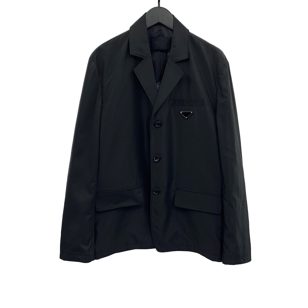 2021 men Blazers Classic retro suit shirt mens Inverted triangle comfortable letter High-density 30D windproof Woven fabric material shirts for male, Black
2021 men Blazers Classic retro suit shirt mens Inverted triangle comfortable letter High-density 30D windproof Woven fabric material shirts for male, Black