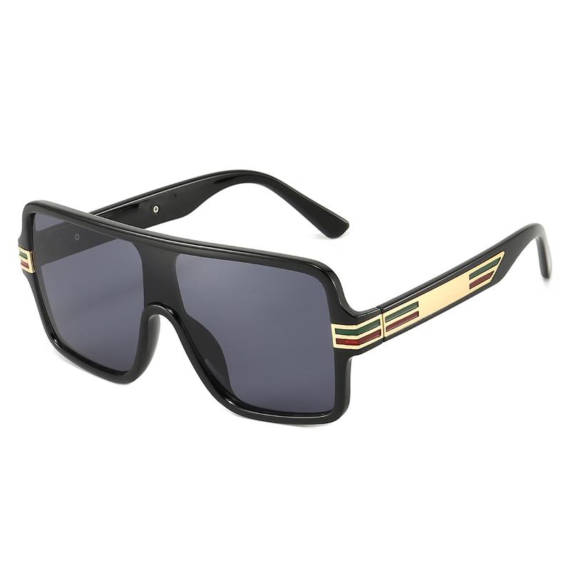 Sunglasses Fashion Trend Personality Temple Stripe Trendy European And American Fan Street Shooting Glasses
Sunglasses Fashion Trend Personality Temple Stripe Trendy European And American Fan Street Shooting Glasses