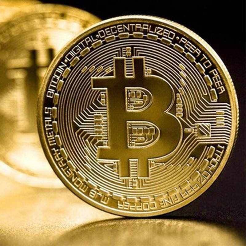Bitcoin Gold Silver Plated Physical Bit Coin Party Favor BTC Collector Business Gift Idea for Fans
Bitcoin Gold Silver Plated Physical Bit Coin Party Favor BTC Collector Business Gift Idea for Fans