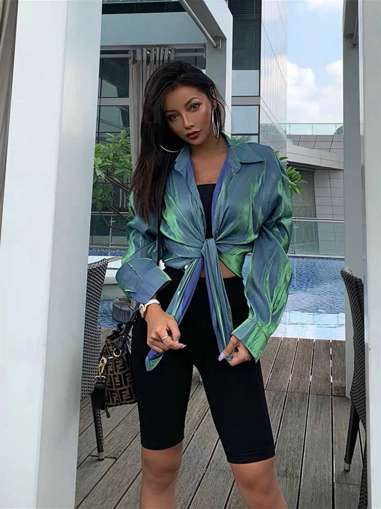early autumn Hong Kong style shirt women blingbling blouse loose retro long sleeve sun proof button up cardigan 210604, Blue
early autumn Hong Kong style shirt women blingbling blouse loose retro long sleeve sun proof button up cardigan 210604, Blue