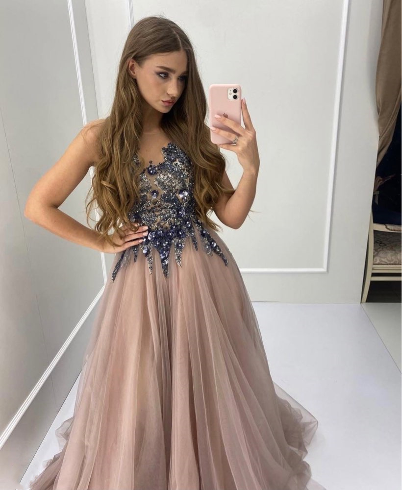 Crystal Beads Prom Dresses A Line 2021 Sheer Neck Sleeveless Button Illusion Tulle Long Party Evening Gowns Floor Length Vestido De Festa