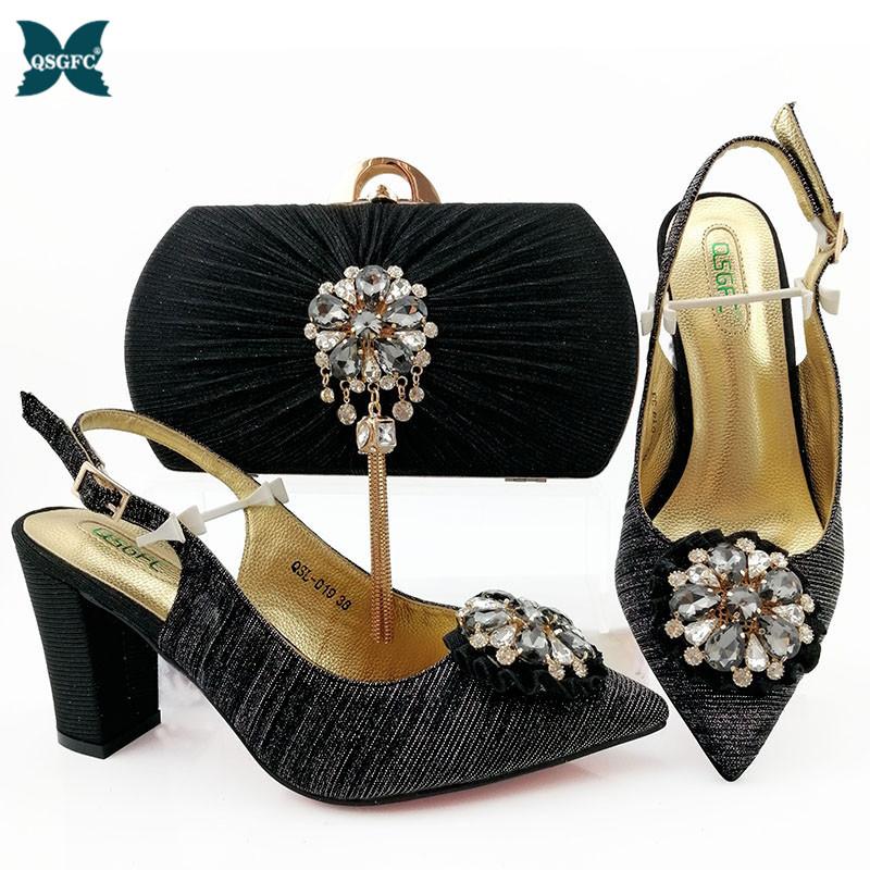 Lastest Selling Italian Design Nigerian Fashion Black Color Party Women Shoes And Bag Set Decorated With Rhinestone Dress
Lastest Selling Italian Design Nigerian Fashion Black Color Party Women Shoes And Bag Set Decorated With Rhinestone Dress