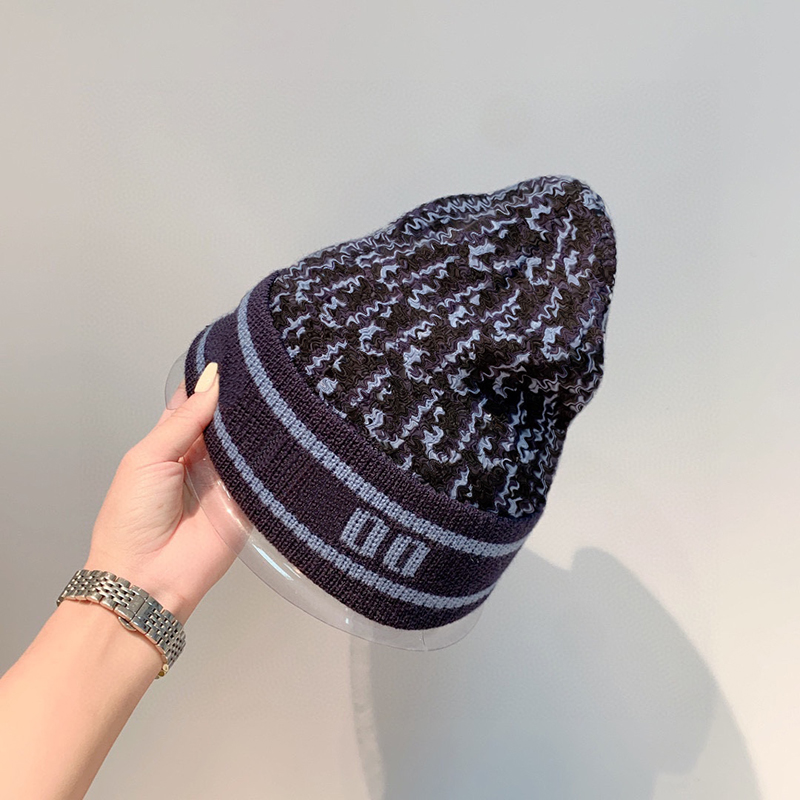 Pattern Designers Hat Men's Knitted Hats Women's Winter New Cap Luxurys Beanie Fashion Letter Sports Wool Caps Soft and Thick Warm, Box
Pattern Designers Hat Men's Knitted Hats Women's Winter New Cap Luxurys Beanie Fashion Letter Sports Wool Caps Soft and Thick Warm, Box