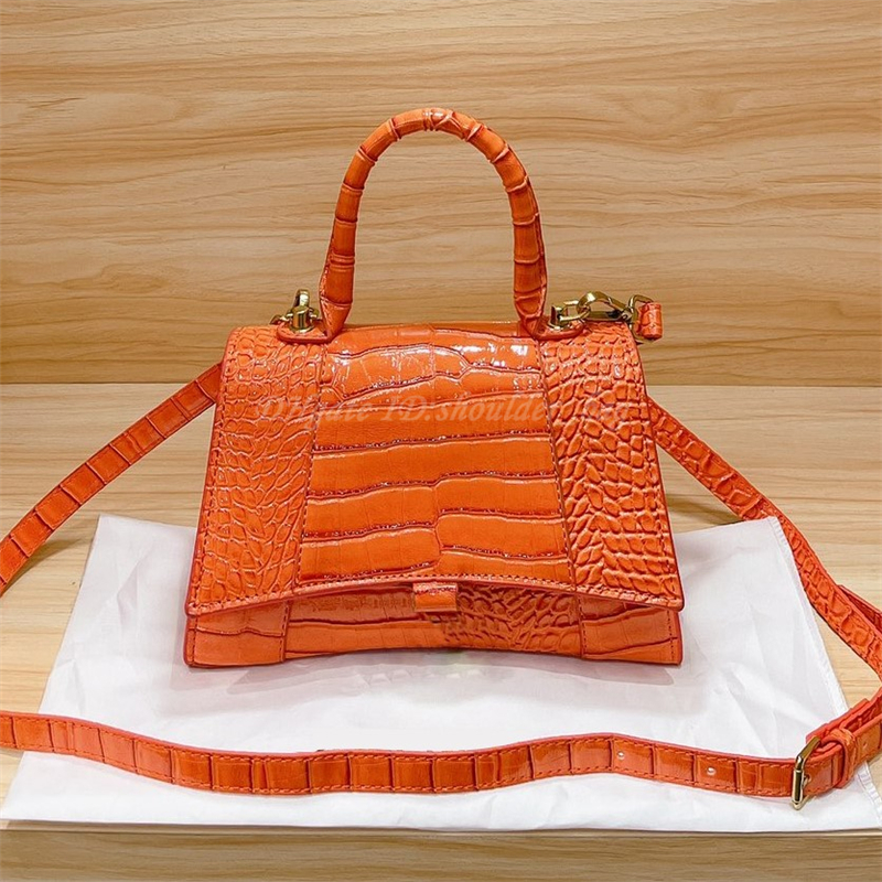2021 Luxurys Designers Women Shoulder Bag Cosmetic Toiletry Alligator Gold-color Backpack Handbags Totes Handbag Purses Tote Crossbody Bags Crocodile Wallets, Style z
2021 Luxurys Designers Women Shoulder Bag Cosmetic Toiletry Alligator Gold-color Backpack Handbags Totes Handbag Purses Tote Crossbody Bags Crocodile Wallets, Style z