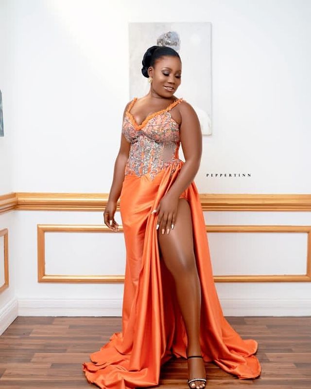 2022 Plus Size Arabic Aso Ebi Orange Lace Beaded Prom Dresses High Split Sexy Evening Formal Party Second Reception Bridesmid Birthday Gowns Dress ZJ2
