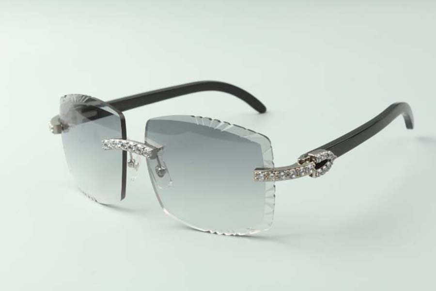 2021 designers XL diamonds sunglasses 3524022, cutting lens natural black buffalo horns glasses, size: 58-18-140mm
2021 designers XL diamonds sunglasses 3524022, cutting lens natural black buffalo horns glasses, size: 58-18-140mm