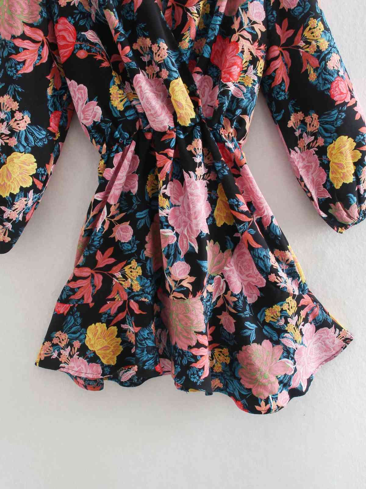 Women V-neck Long Sleeve Sexy Vintage Fashion Slim Printed Dress Chic Female Mini Dresses 210507