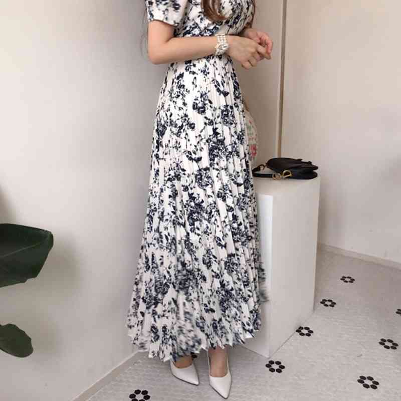Summer Women Elegant Vintage Square Collar Print Lace-up Slim Dress Lady Casual Chic Short Sleeve Pleated Bandage Dresses 210506