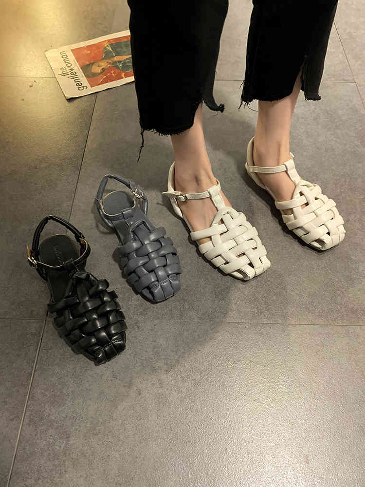 Sandals sandálias de verão mulher fivela cinta roma sapatos casuais couro apartamentos glaiator sandalias feminino vintage sapato YCQ0, 1# shoe box
Sandals sandálias de verão mulher fivela cinta roma sapatos casuais couro apartamentos glaiator sandalias feminino vintage sapato YCQ0, 1# shoe box