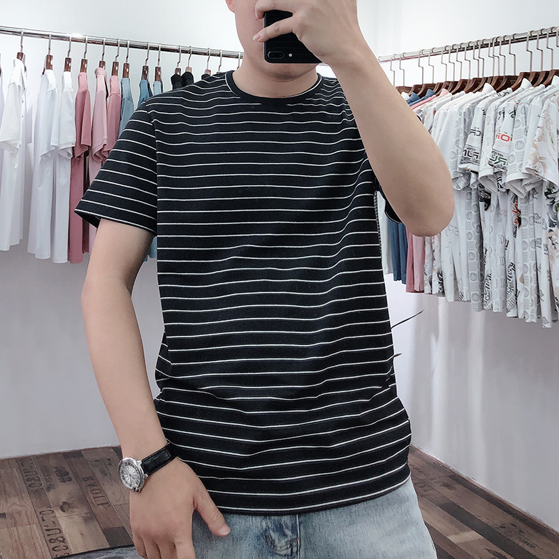 Men's summer black and white stripe round neck youth leisure simple style short sleeve Pullover Korean T-shirt
Men's summer black and white stripe round neck youth leisure simple style short sleeve Pullover Korean T-shirt