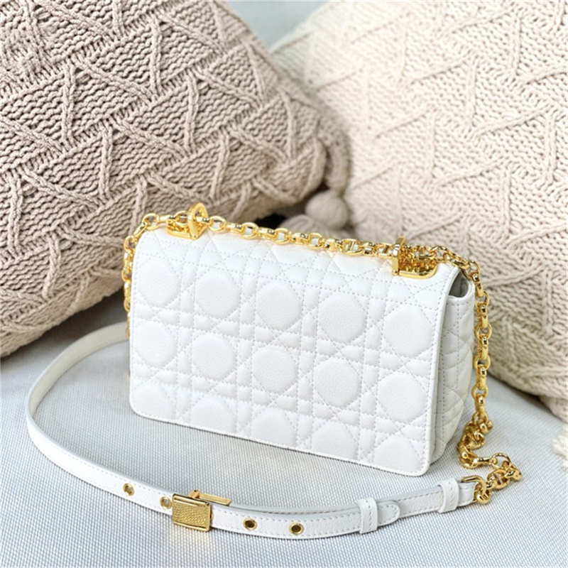 messenger bag real leather women's bag Fashion Luxury Designer high quality shoulder Women wedding dinner purse classical quilted handbags square Tote, Accessories
messenger bag real leather women's bag Fashion Luxury Designer high quality shoulder Women wedding dinner purse classical quilted handbags square Tote, Accessories