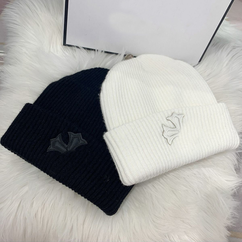 Womens Designer Beanie Cashmere Knitted Beanies For Man Fashion Cross Cap Brimless Hat Winter Caps sapeee, Blue;gray
Womens Designer Beanie Cashmere Knitted Beanies For Man Fashion Cross Cap Brimless Hat Winter Caps sapeee, Blue;gray