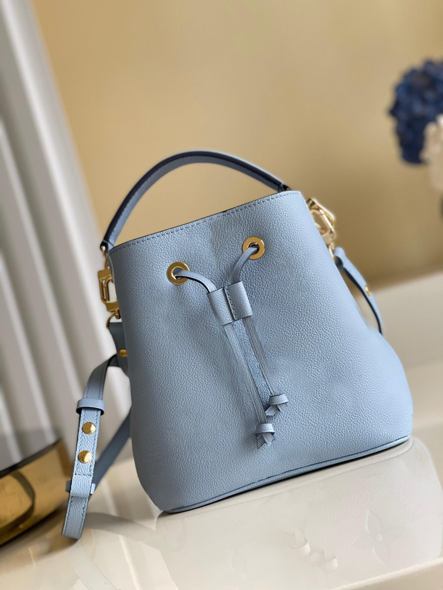 M45716 Fashion neonoe BB bucket bag two color leather tote purse Metis shoulder bags M45709 graffiti Women drawstring Handbag crossbody, Blue
M45716 Fashion neonoe BB bucket bag two color leather tote purse Metis shoulder bags M45709 graffiti Women drawstring Handbag crossbody, Blue