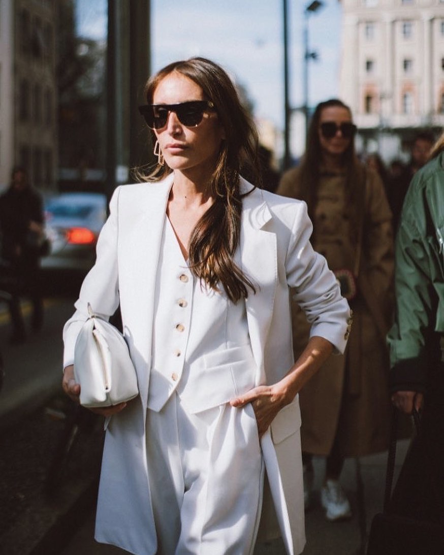 3 Pieces White Women Pants Suits Leisure Loose Two Button Long Blazer Suit Ladies Prom Party Wedding Outfit (Jacket+Vest+Pants)