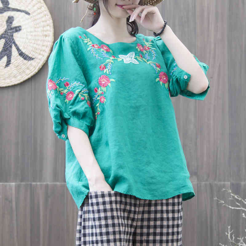 Summer Style Women Tshirt Plus Size Lantern Sleeve Loose O-neck Tops Floral Embroidery Vintage Femme linen Tee Shirt MMX01 210512