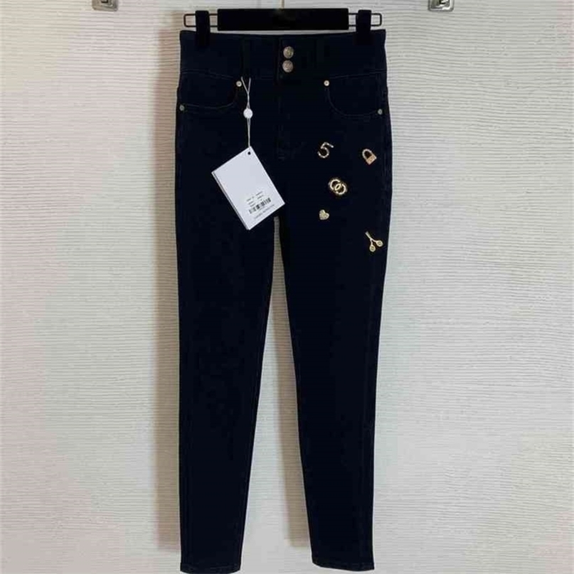 Fashion women casual pants Designer foot pants gold hardware back big logo letter high waist pants womenhen brand letter embroidery letters webbing, Not sold separately
Fashion women casual pants Designer foot pants gold hardware back big logo letter high waist pants womenhen brand letter embroidery letters webbing, Not sold separately