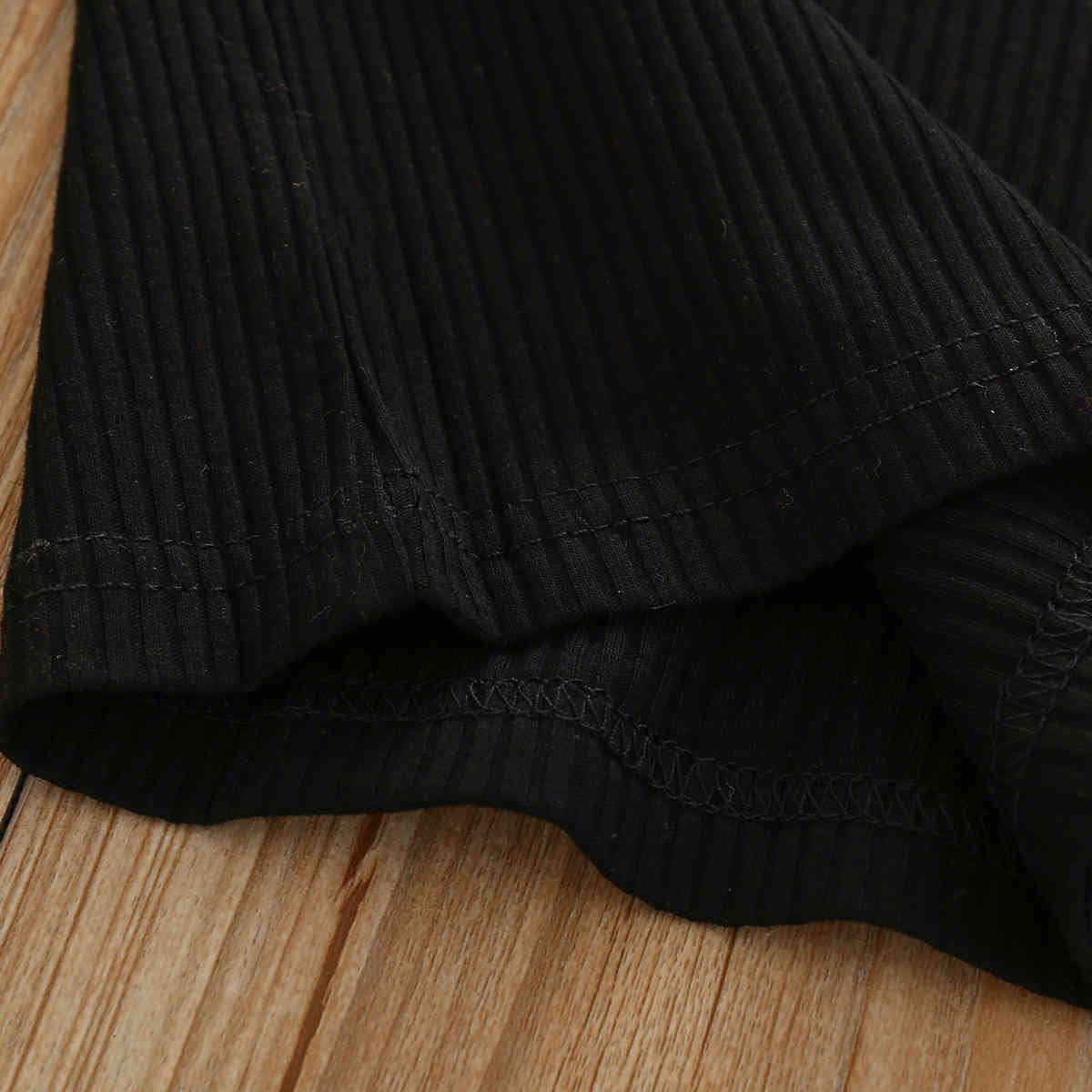 1-6Y Christmas Girls Clothes Set Knitted Long Sleeve Sweater Red Plaid Skirts Overalls Autumn Winter Xmas Outfits 210515