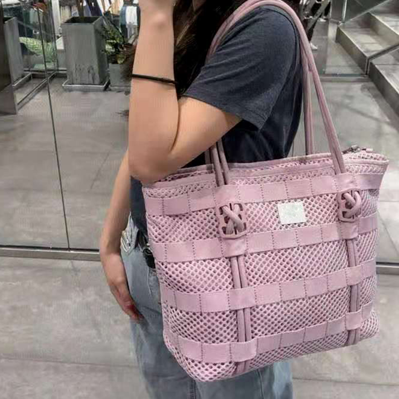 Designer Evening Bags High Quality Female Bag Cartoon Women Casual Letter Canvas Large Capacity Lady Backpack TravelBag Simple Shopping Handbag
Designer Evening Bags High Quality Female Bag Cartoon Women Casual Letter Canvas Large Capacity Lady Backpack TravelBag Simple Shopping Handbag