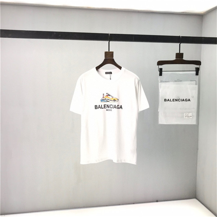 Summer Mens Designer T Shirt Casual Man Womens Loose Tees With Letters Print Short Sleeves Top Sell Luxury clothing AP42, White;black
Summer Mens Designer T Shirt Casual Man Womens Loose Tees With Letters Print Short Sleeves Top Sell Luxury clothing AP42, White;black