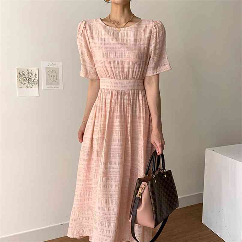 Summer Dress for Women Simple Solid Folds Design O-neck Short Sleeve Pleated Sashes Mid Vestidos 210602, Apricot
Summer Dress for Women Simple Solid Folds Design O-neck Short Sleeve Pleated Sashes Mid Vestidos 210602, Apricot