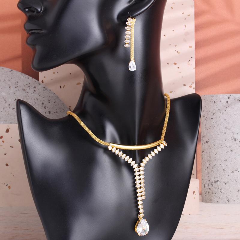 Earrings & Necklace 2021 Jewelry Sets For Women Latest Designs Exquisite Gold Plated Luxury Zircon Party Christmas Gift, Silver
Earrings & Necklace 2021 Jewelry Sets For Women Latest Designs Exquisite Gold Plated Luxury Zircon Party Christmas Gift, Silver