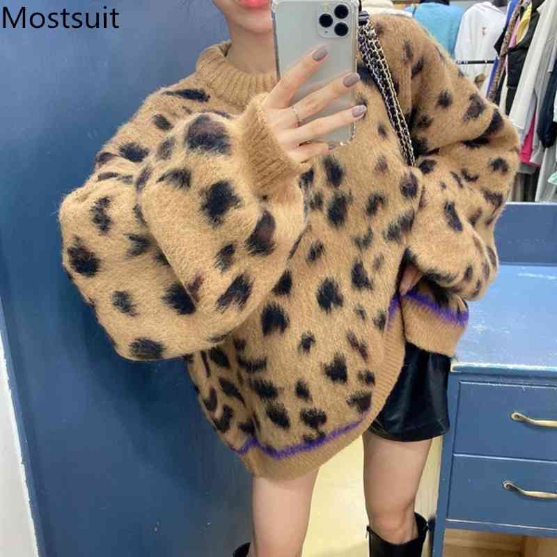 Oversized Leopard Knitted Pullover Sweater Women Long Sleeve O-neck Tops Vintage Korean Fashion Female Ladies Jumpers Femme 210518, Blue
Oversized Leopard Knitted Pullover Sweater Women Long Sleeve O-neck Tops Vintage Korean Fashion Female Ladies Jumpers Femme 210518, Blue